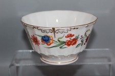 VINTAGE ROYAL CROWN DERBY