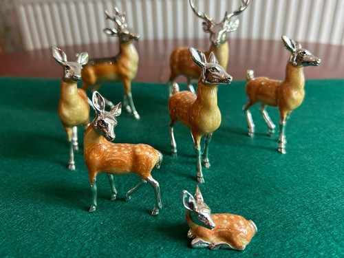 Saturno family seven stags - family, of
