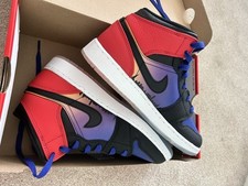 Juniors Nike Air Jordan 1 Mid