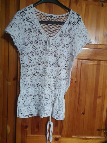 Ladies crocheted top - m&co,