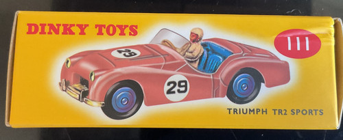 Dinky toys 111 triumph tr2 - 111,