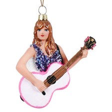 Taylor Swift Playing Guitar