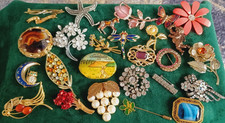 Job Lot Vintage & Modern Brooches Various Designs Bundle Jewellery #4