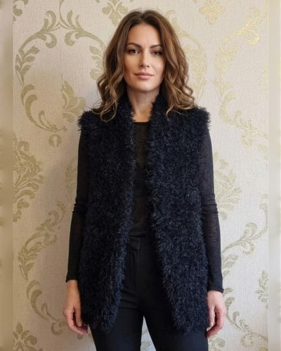 Black shaggy fluffy knit - black,