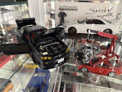 Motorhelix nissan skyline - 1/18,