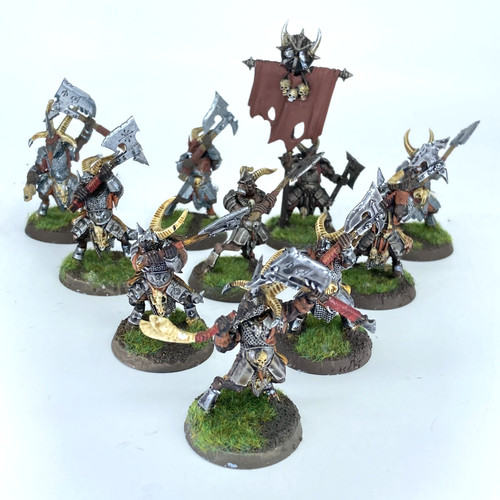 Beastmen bestigor herd - beastmen,