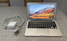 Apple MacBook Air 11-Inch Mid