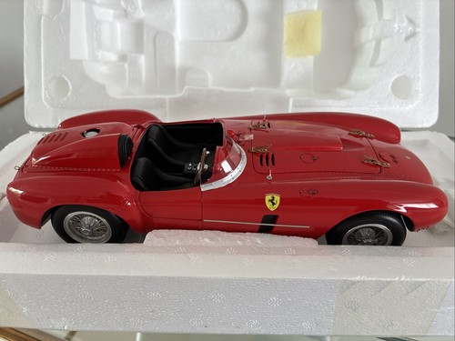 Bbr scale diecast ferrari - 1/18,