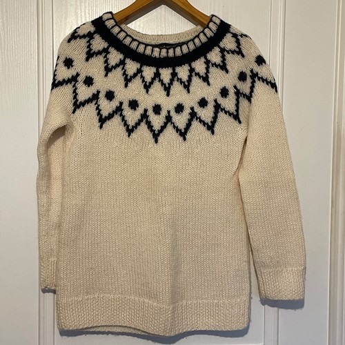 Icelandic wool jumper size - , l