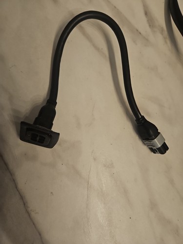 Dynamic shark handset bus - dynamic,