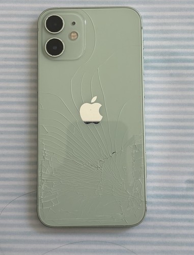 Iphone mini - 12,