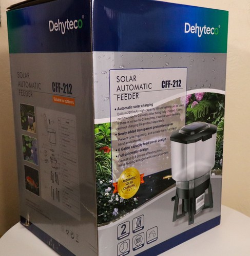 Solar automatic fish - automatic, feeder