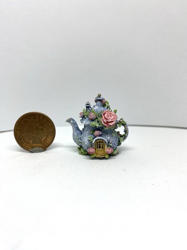 12th scale fairy house - 12th,