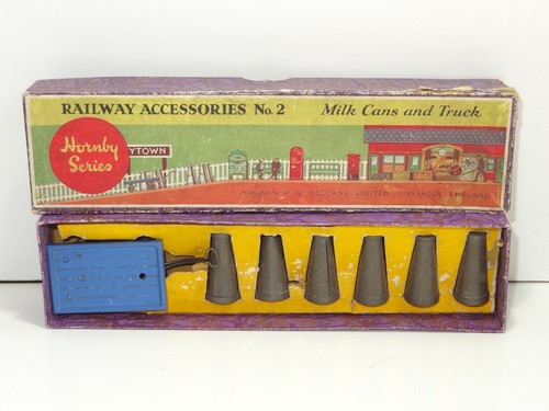Hornby milk cans - 2,