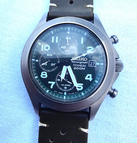 Seiko chronograph titanium - ,