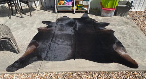 Xlg cowhide rug solid - cowhide, w