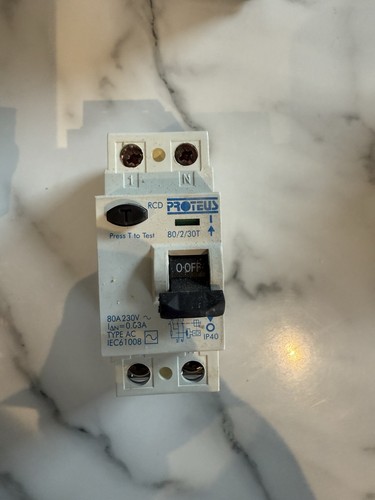 Proteus 80a 30maac - 80a/30maac, rcd