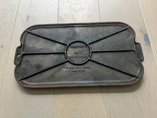 Wagner Double Griddle 1891 Original Cast Iron Cookware 17 Inch USA : small crack