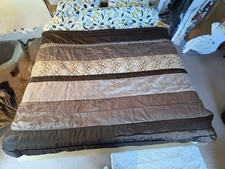 BNWOT Quilted Runner. Brown