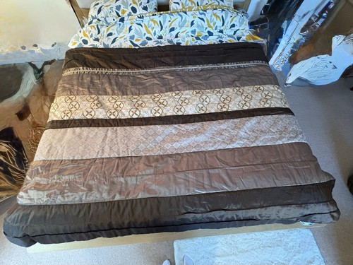 Bnwot quilted runner - bnwot, runner.