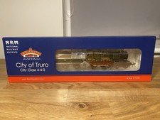 Bachmann 31-725NRM City Class Loco 3440 City of Truro GWR Monogram