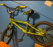 AVIGO CROSS FIRE Kids Bike 16