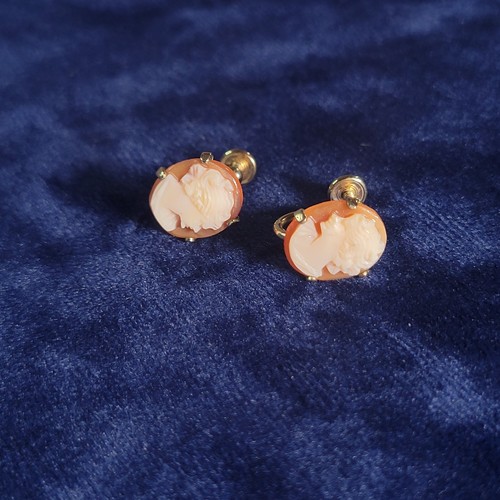Vintage 14k shell - shell, cameo