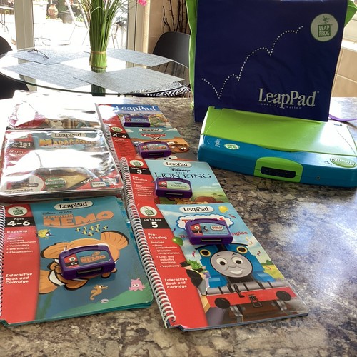 Leap frog - leap, pad