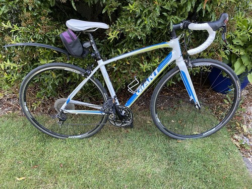 Ladies racing bike giant - racing,