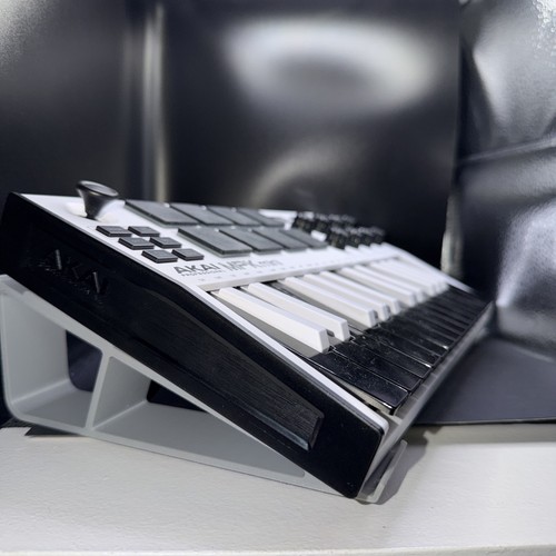 Akai mpk mini key stand - key, desk
