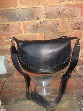Clarks 'Utility Cross' black leather shoulder bag handbag with stud detail
