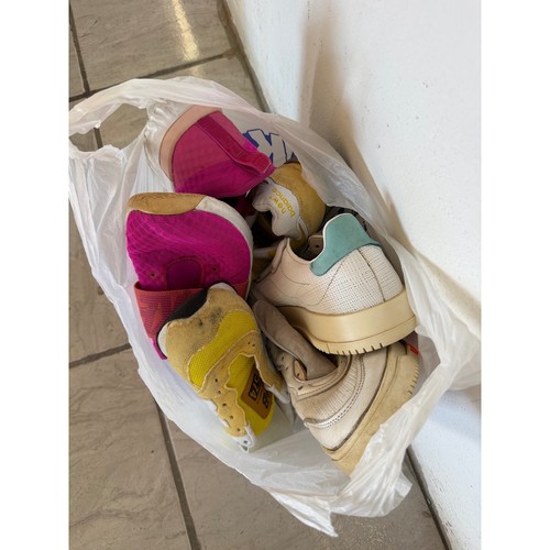 Pair sneaker shoe lot - pair,