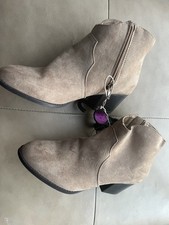Women's Shoes Size 5