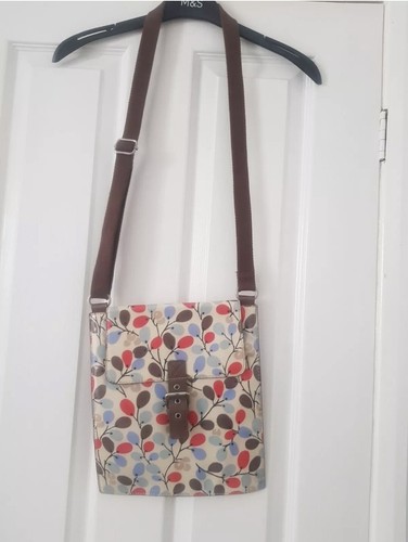 Boden cross body oil cloth - cross,