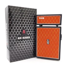 Axe Heaven Vox Bass Amp Stack