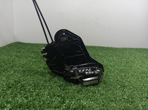 Rear left door - lock, 807730