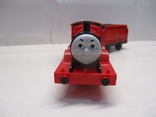 tomy trackmaster thomas the tank engine battery train james..