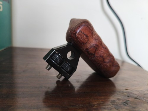 Dslr camera cage - camera, handle