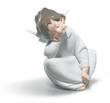 LLADRO PORCELAIN FIGURINE