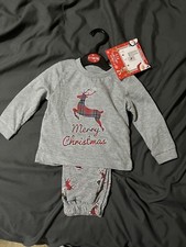 Baby boys or girls age 6-9m