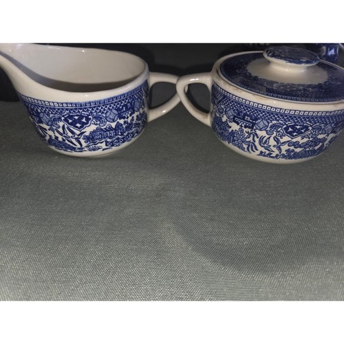 Blue willow creamer and lidded - blue,