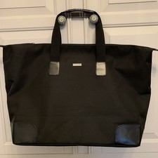 Burberry Fragrance Large Black