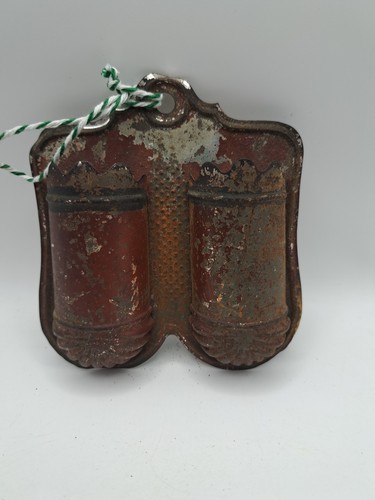 Antique double tin - double, match