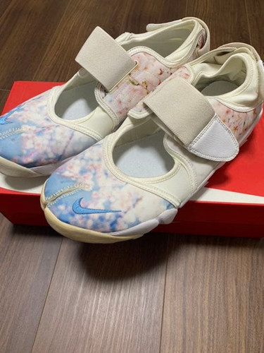 Nike wmns air rift sakura - nike,