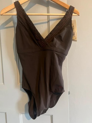 Speedo sculpture costume size