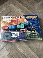 Hornby Railways Electric Train Set Industrial Freight R.905 Includes Trakmat