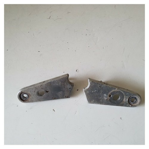 Front arrow brackets honda - arrow,