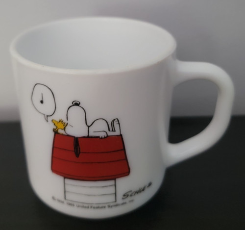 Snoopy peanuts mug collectible - peanuts,