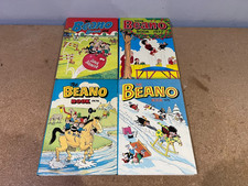 BUNDLE OF 4 x BEANO ANNUALS -