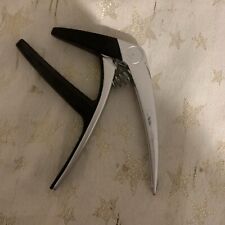 Guitar Capo, G7th Nashville Capo. Lightweight Spring Capo , Silver Finish.